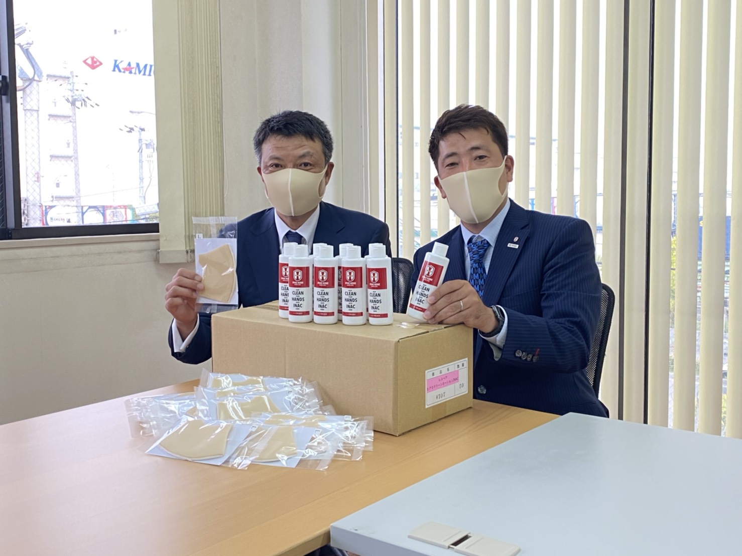ニュース Mkタクシー西日本グループへヒアロクリーンローションとマスク寄贈に関するお知らせ Inac神戸 レオネッサ