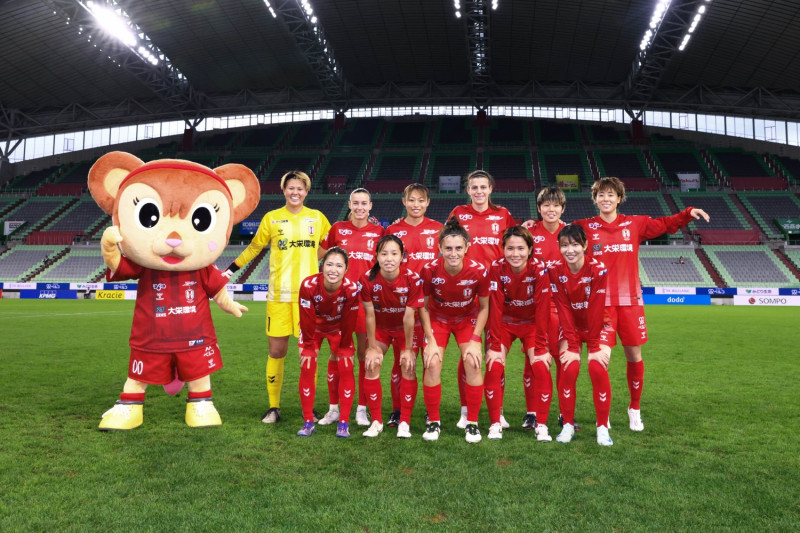 2020 INAC神戸レオネッサ クラブオフィシャルカード 新品未開封2ボックス 2020 INAC神戸レオネッサ クラブオフィシャルカード BOX（送料